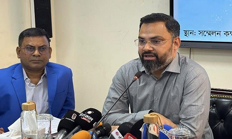 ‘এক বছরের মধ্যে ঢাকায় মাঠের খরা অনেকটাই কাটবে’