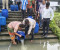১২ লাখ টাকার অবৈধ চিংড়ির রেনু জব্দ করে নদীতে অবমুক্ত