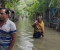 বাগেরহাটে জোয়ারের পানিতে তলিয়ে থাকে মাজিডাঙ্গা আশ্রয়ণে ভূমিহীনদের বাড়িঘর, বেড়িবাঁধের দাবি