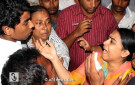 বৃহস্পতিবার রাজধানীর মতিঝিলের আরামবাগে সুলতান (৪২) নামের পানি উন্নয়ন বোর্ডের ঠিকাদারকে গুলি করে হত্যা করেছে দ‍ুর্বৃত্তরা